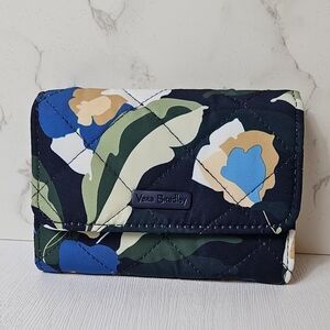 Vera Bradley RFID Riley Compact Wallet